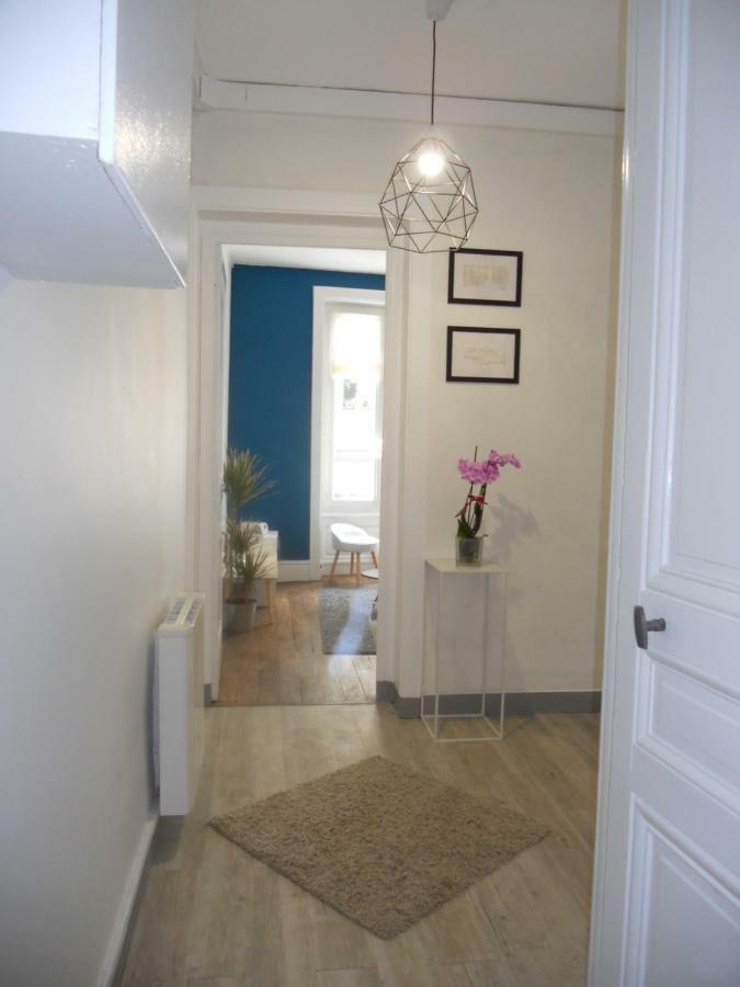 Au 303 Apartment Лион Екстериор снимка