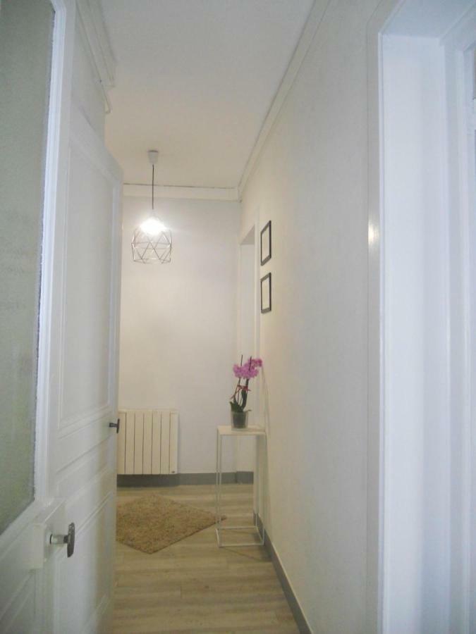 Au 303 Apartment Лион Екстериор снимка